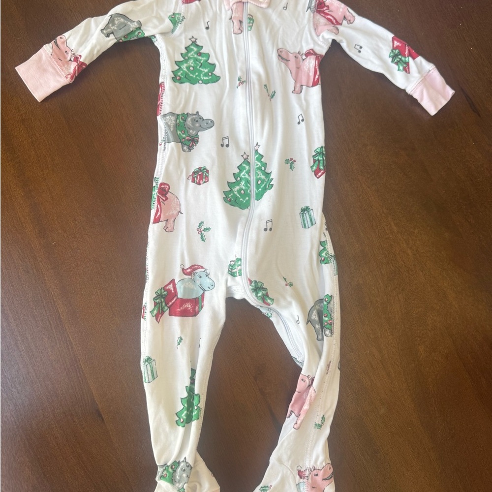 The Beaufort Bonnet Company Festive Hippo Christmas Print Footie